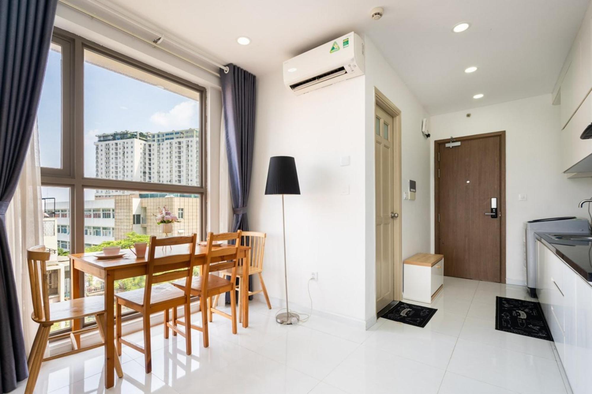 Otis Millennium Saigon Balcony Apartment Ho-Chi-Minh-Stadt Zimmer foto